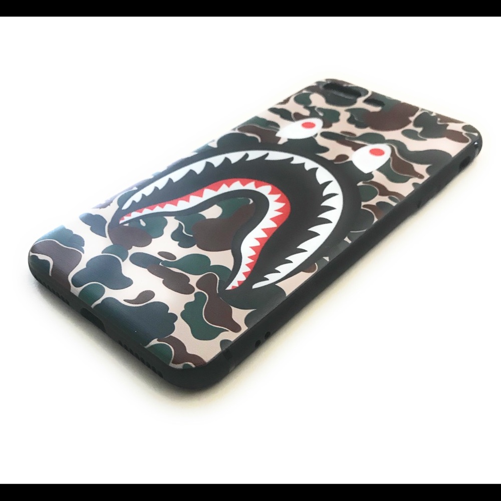 Bape IPhone 7 Plus Case (Green Camo)